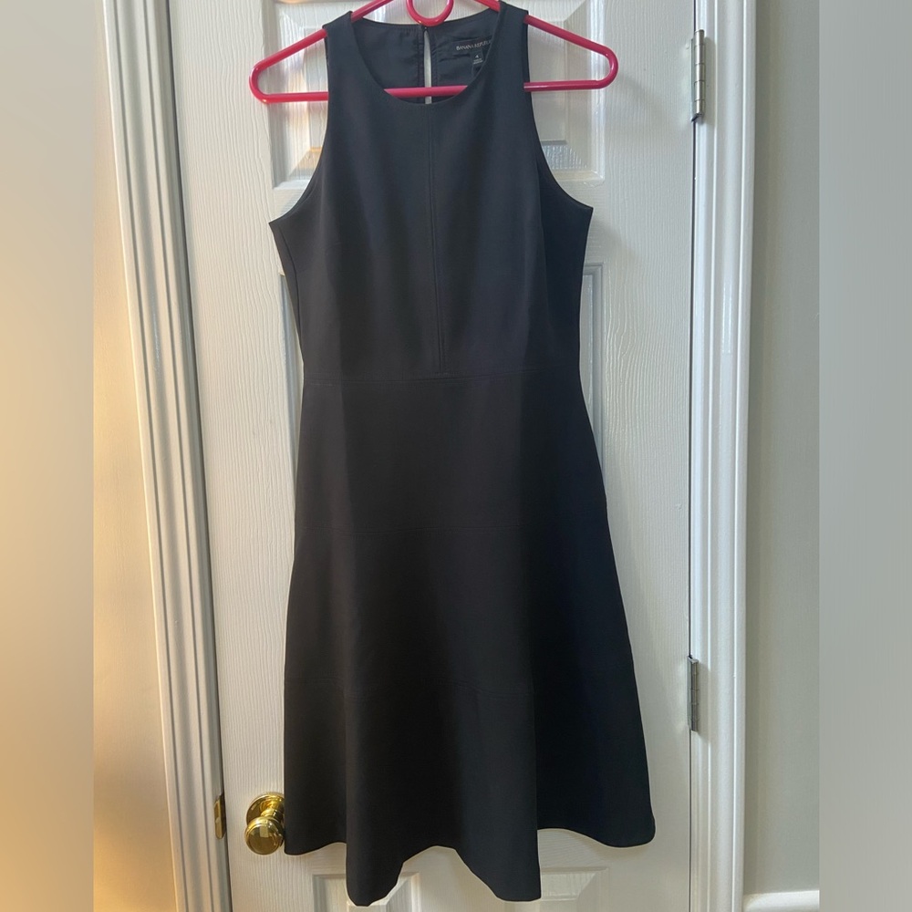 Banana Republic Black Sleeveless Dress - Size 4 NWT
